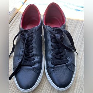 Givenchy sneakers size 10